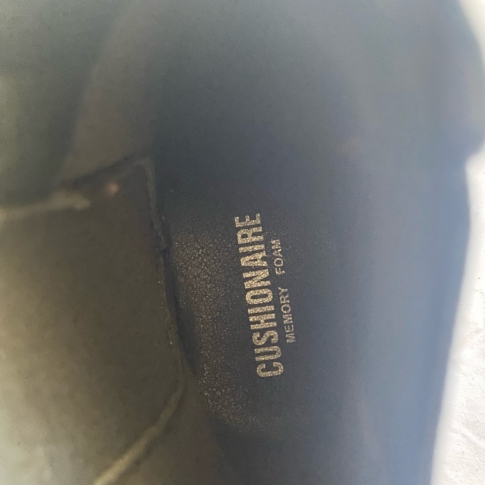 Cushionaire Memory Foam Delilah Boots - image 5